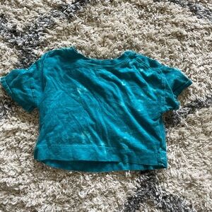 Old Navy Crop Athletic Tee shirt